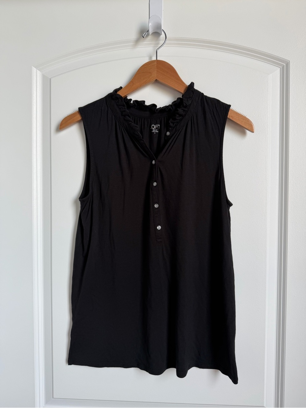 LOFT Outlet Black Sleeveless Ruffle-Neck Button Front Shell